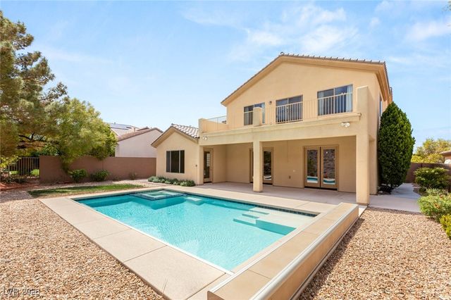 17 Morninglow Pass, Henderson, NV 89052