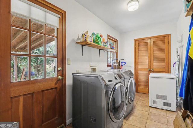 2815 Indian Trail Drive, Tucker, GA 30082