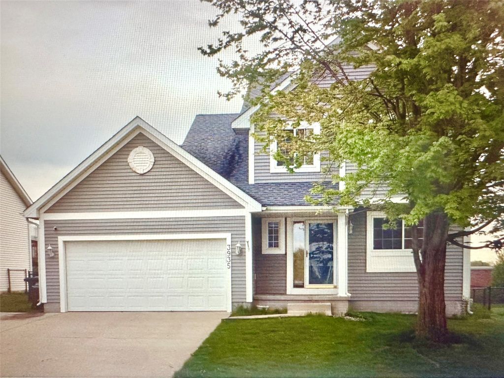 3935 122nd Street, Urbandale, IA 50323