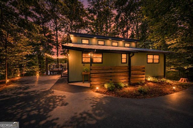 176 Crooked Creek Bay Road, Eatonton, GA 31024