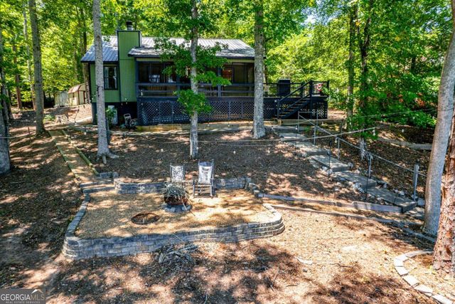 176 Crooked Creek Bay Road, Eatonton, GA 31024