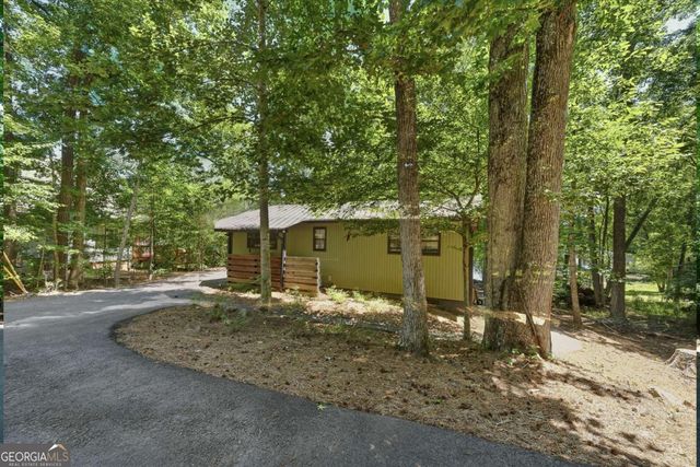 176 Crooked Creek Bay Road, Eatonton, GA 31024