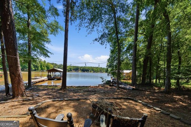 176 Crooked Creek Bay Road, Eatonton, GA 31024