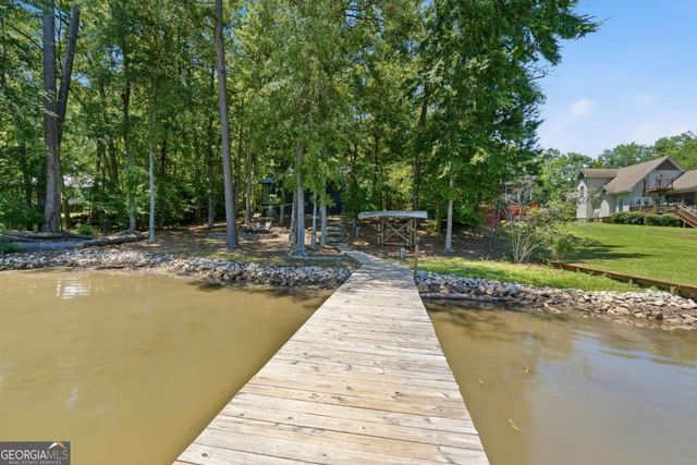 176 Crooked Creek Bay Road, Eatonton, GA 31024