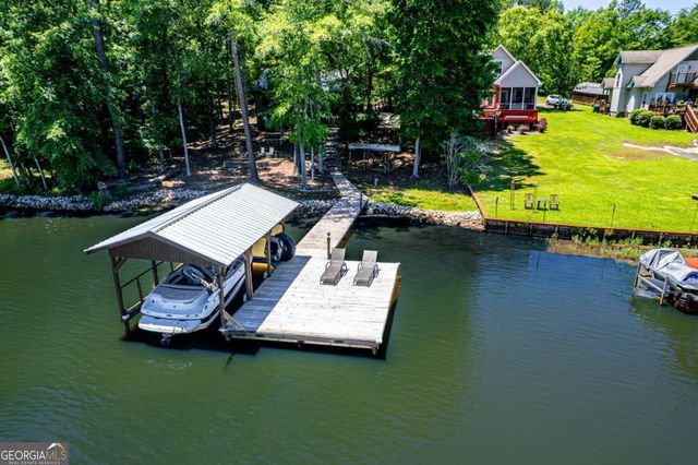 176 Crooked Creek Bay Road, Eatonton, GA 31024