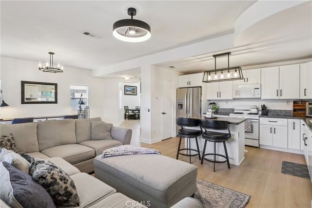 26275 Monticello, Murrieta, CA 92563