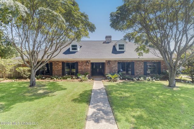 42 Cambridge Avenue, Gulfport, MS 39507