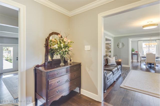 42 Cambridge Avenue, Gulfport, MS 39507