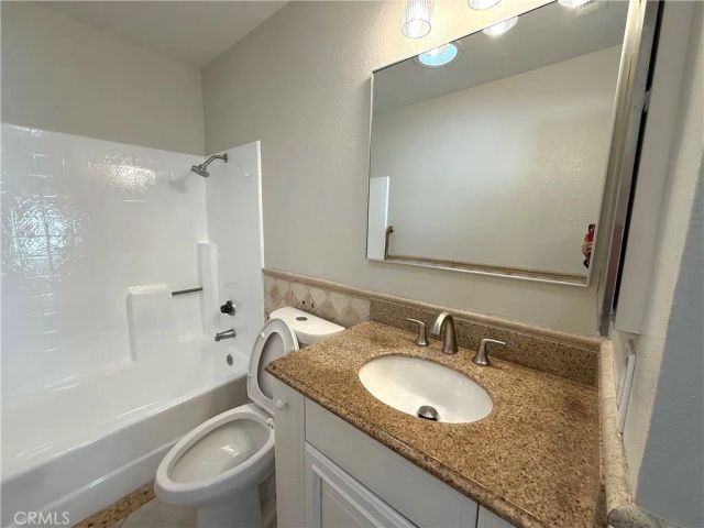 4786 Macadamia Court, Oceanside, CA 92057