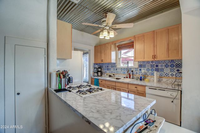 2310 N DAYTON Street, Phoenix, AZ 85006