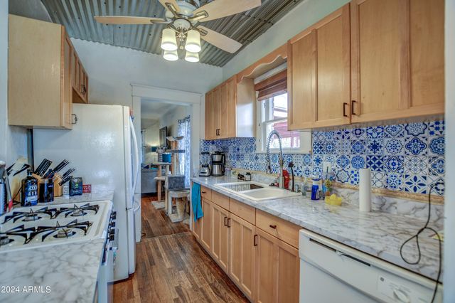 2310 N DAYTON Street, Phoenix, AZ 85006