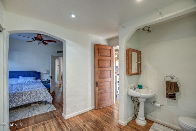 2310 N DAYTON Street, Phoenix, AZ 85006