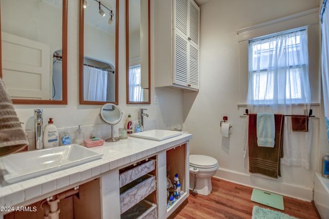 2310 N DAYTON Street, Phoenix, AZ 85006