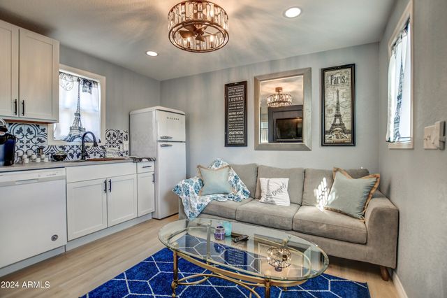 2310 N DAYTON Street, Phoenix, AZ 85006