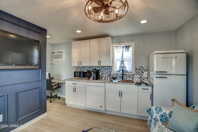 2310 N DAYTON Street, Phoenix, AZ 85006