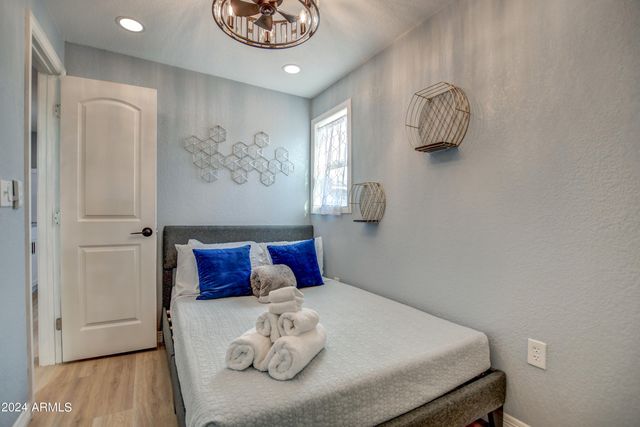 2310 N DAYTON Street, Phoenix, AZ 85006