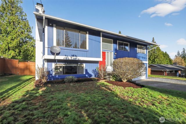 9625 11th Place NE, Lake Stevens, WA 98258