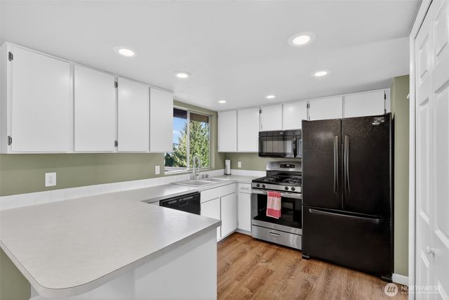 9625 11th Place NE, Lake Stevens, WA 98258