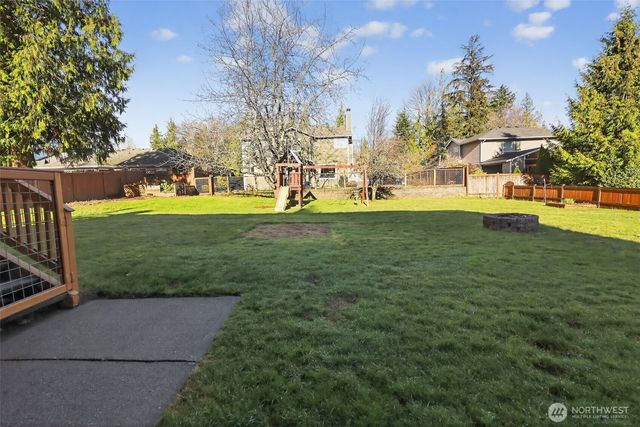 9625 11th Place NE, Lake Stevens, WA 98258