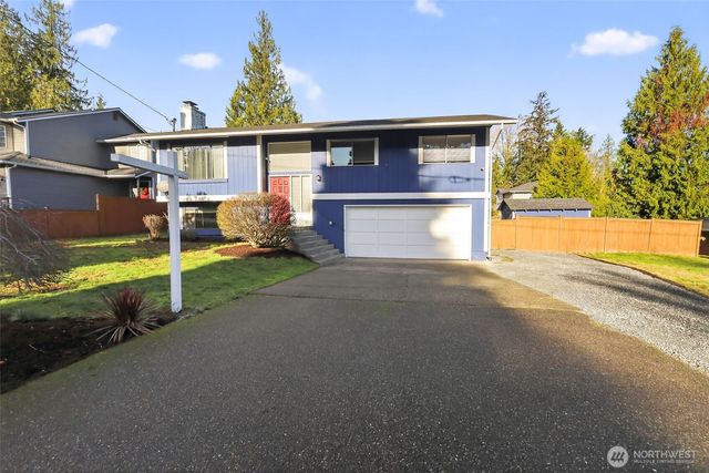 9625 11th Place NE, Lake Stevens, WA 98258