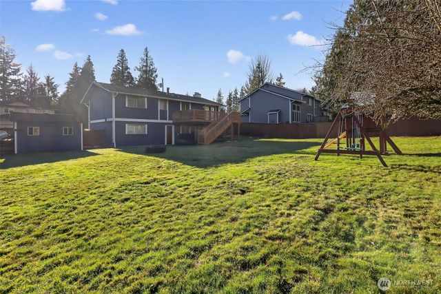 9625 11th Place NE, Lake Stevens, WA 98258