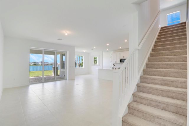 10362 Northbrook Circle, Palm Beach Gardens, FL 33412