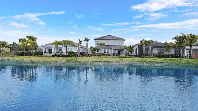 10362 Northbrook Circle, Palm Beach Gardens, FL 33412