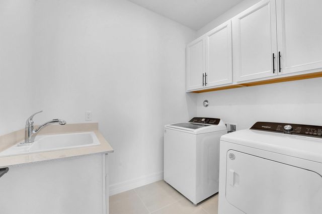 10362 Northbrook Circle, Palm Beach Gardens, FL 33412