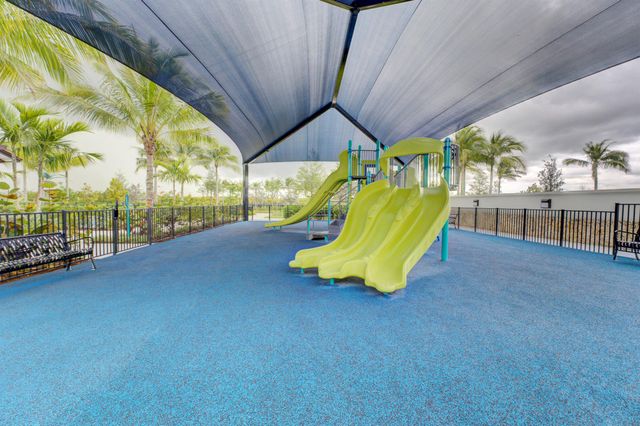 10362 Northbrook Circle, Palm Beach Gardens, FL 33412