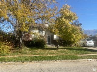 2236 S 300 W, Clearfield, UT 84015