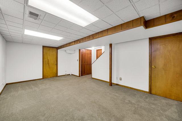 54 Dogwood Drive, La Porte, IN 46350