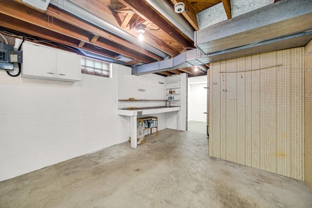 54 Dogwood Drive, La Porte, IN 46350