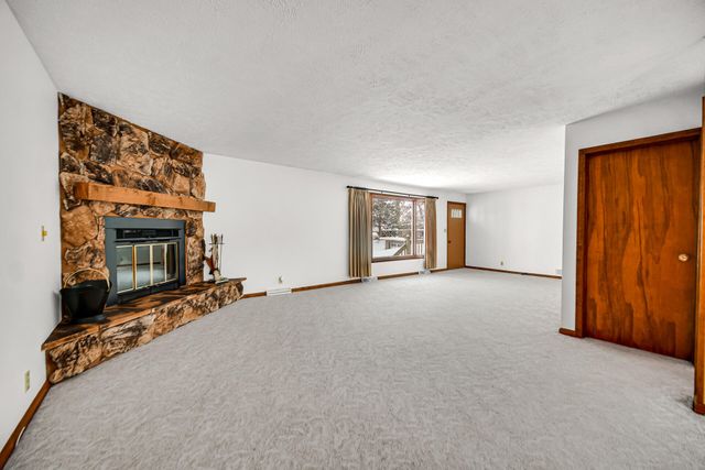 54 Dogwood Drive, La Porte, IN 46350