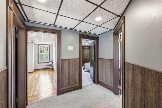 585 Armory St, Springfield, MA 01104