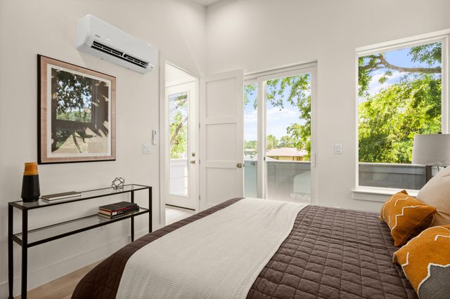 3003 Ray Wood DR 2, Austin, TX 78704