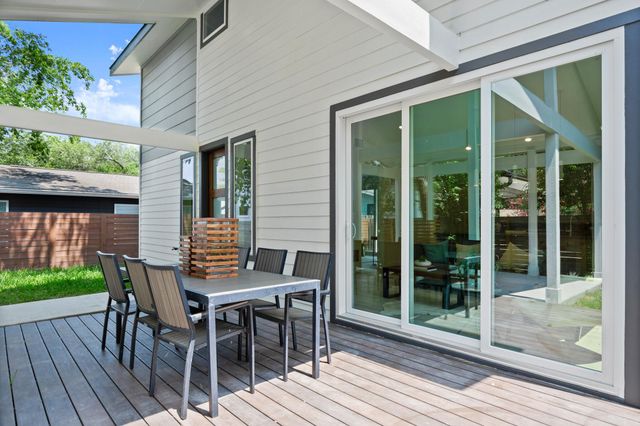 3003 Ray Wood DR 2, Austin, TX 78704