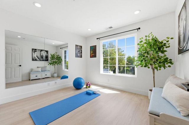 5871 Carmel Way, Union City, CA 94587