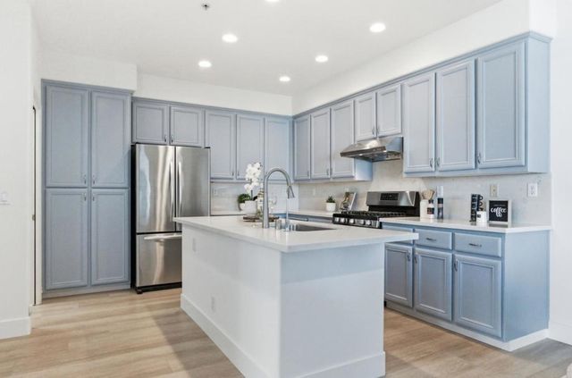 5871 Carmel Way, Union City, CA 94587