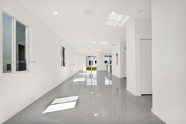 22555 SW 125th Ave, Miami, FL 33170