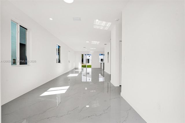 22555 SW 125th Ave, Miami, FL 33170