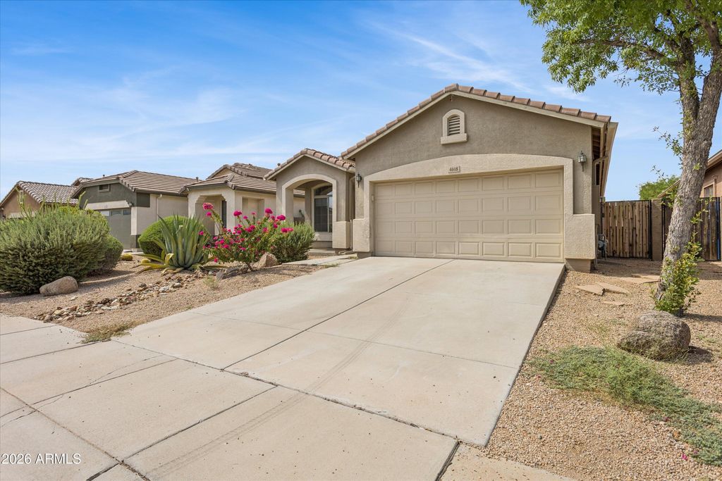 4618 W FORTUNE Drive, Anthem, AZ 85086