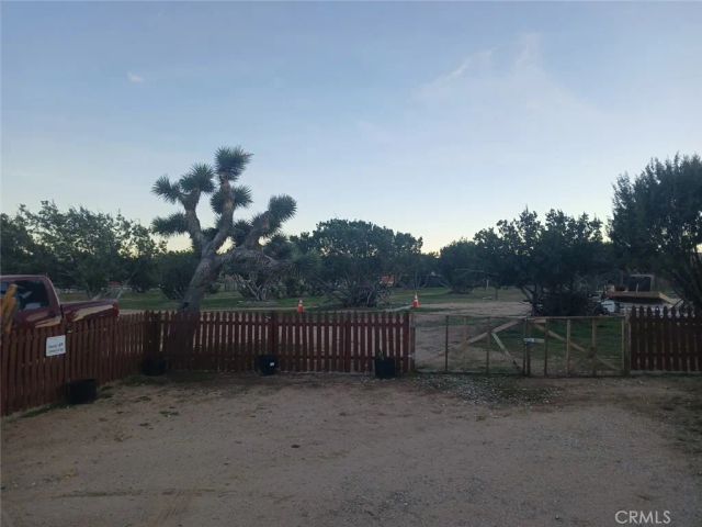 7773 Kuki, Oak Hills, CA 92344