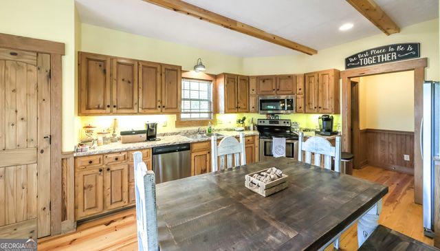 328 Cedar Valley Drive, Wedowee, AL 36278