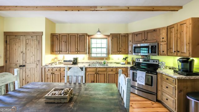 328 Cedar Valley Drive, Wedowee, AL 36278