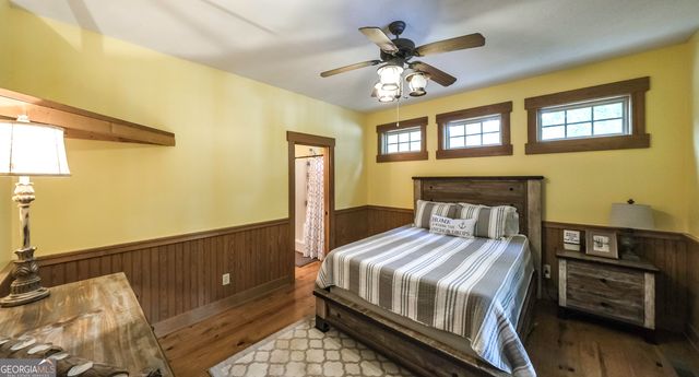 328 Cedar Valley Drive, Wedowee, AL 36278