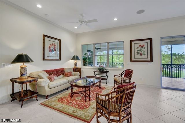 2830 Tiburon BLVD E 103, Naples, FL 34109