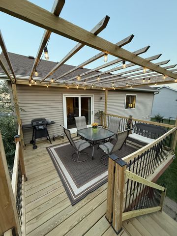 1271 Stone Ridge Road, Sauk Rapids, MN 56379