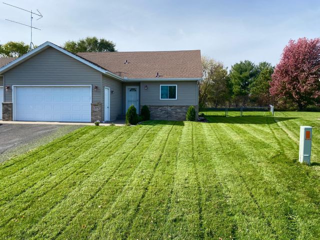 1271 Stone Ridge Road, Sauk Rapids, MN 56379