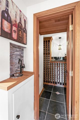 24215 75th Avenue SE, Woodinville, WA 98072