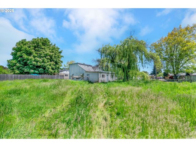 2134 MINNESOTA St, Eugene, OR 97402